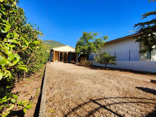 Maison 4 pièces, 73 m² à louer à Toulon 83000