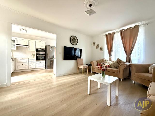 Maison 4 pièces 74 m²