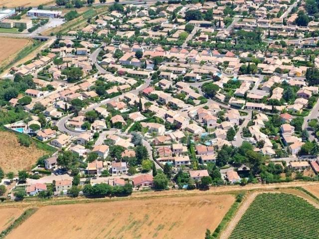 Maison 4 pièces, 74 m² à louer à Caissargues 30132