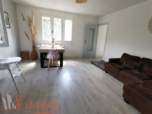 Maison 4 pièces, 75 m² à louer à Frontonas 38290