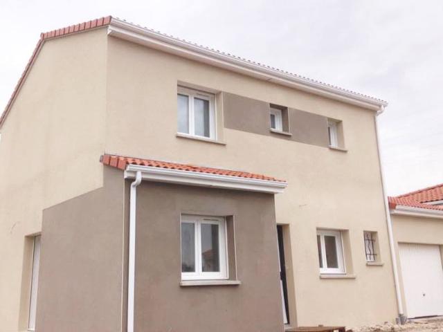 Maison 4 pièces, 75 m² à louer à Langon 33210