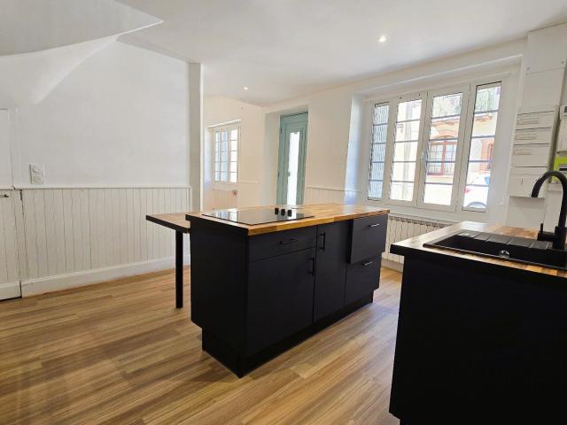 Maison 4 pièces, 75 m² à louer à Mazères 09270