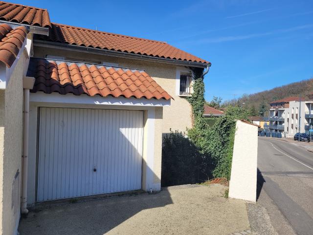 Maison 4 pièces, 75 m² à louer à Saint Quentin Fallavier 38070