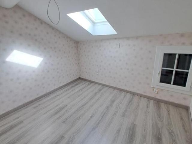Maison 4 pièces, 76 m² à louer à Beurlay 17250