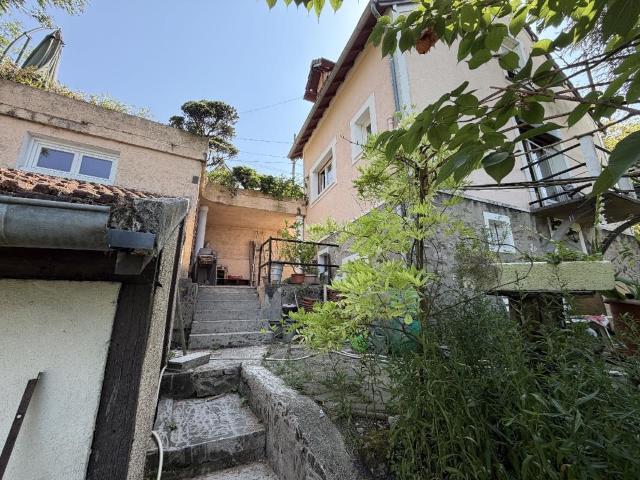 Maison 4 pièces 77 m²