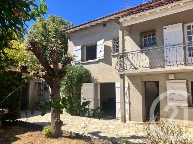 Maison 4 pièces 77 m²