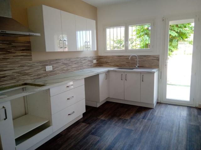 Maison 4 pièces, 77 m² à louer à Narbonne 11100