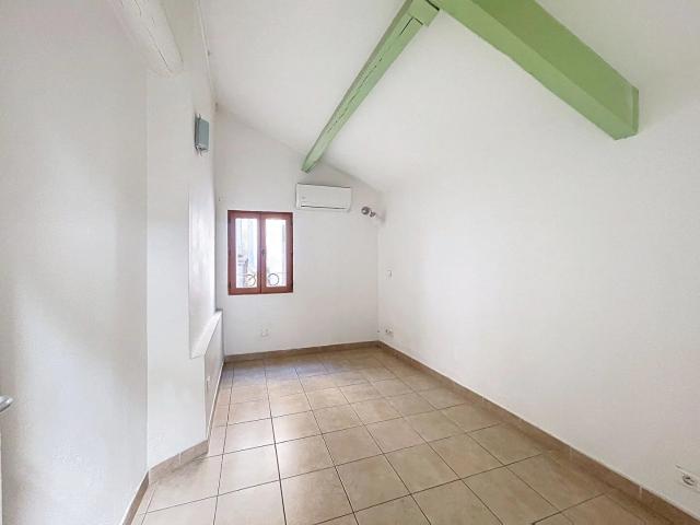 Maison 4 pièces 77 m² Intra muros AVIGNON