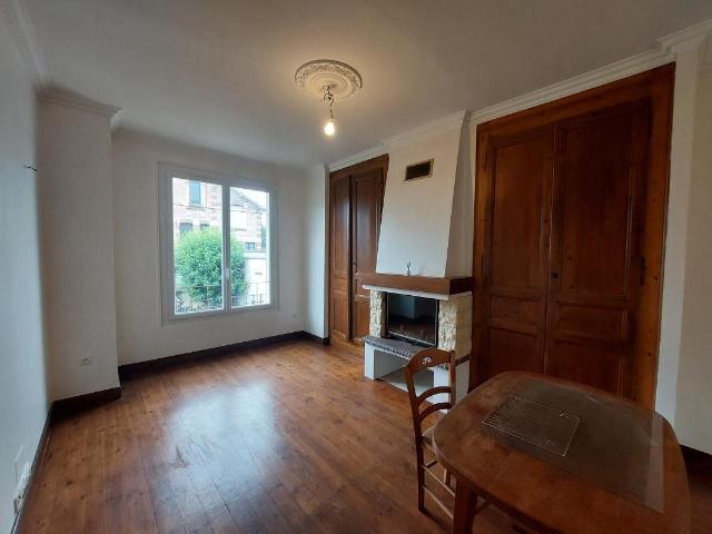 Maison 4 pièces, 78 m² à louer à Conches en Ouche 27190