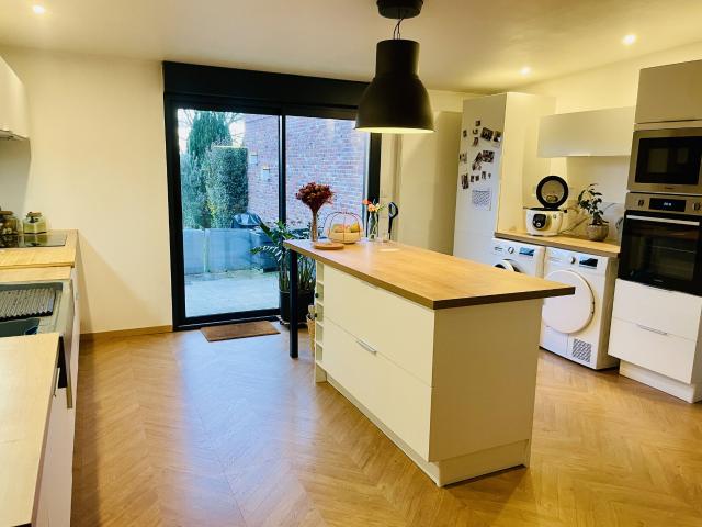 Maison 4 pièces, 78 m² à louer à Bailleul 59270