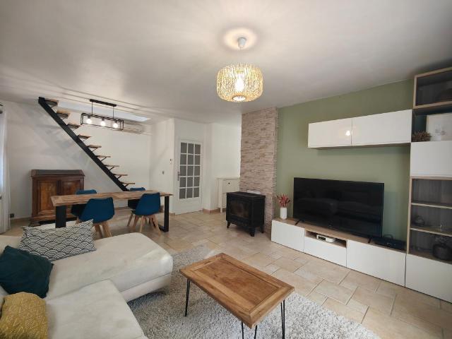Maison 4 pièces, 78 m² à louer à Toulon 83200