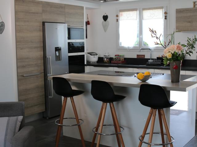 Maison 4 pièces, 79 m² à louer à Bouliac 33270