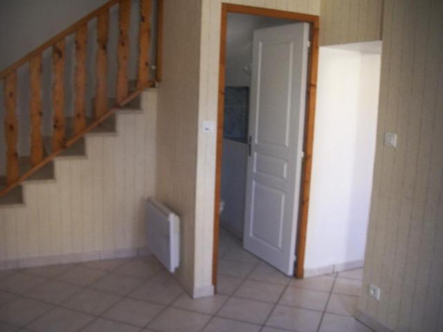 Maison 4 pièces, 80 m² à louer à Anneyron 26140