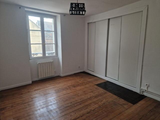 Maison 4 pièces, 80 m² à louer à Brie Comte Robert 77170
