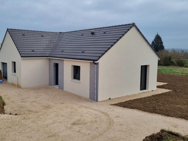 Maison 4 pièces, 80 m² à louer à Guignen 35580