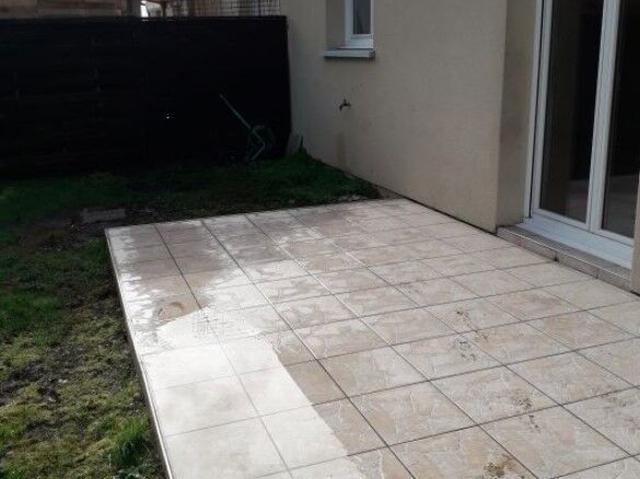 Maison 4 pièces, 80 m² à louer à Eyrans 33390