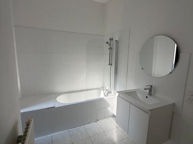 Maison 4 pièces, 80 m² à louer à Ligueil 37240
