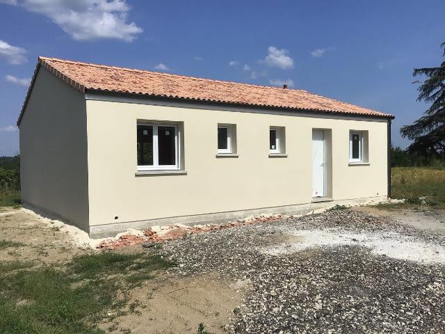Maison 4 pièces, 80 m² à louer à Martillac 33650