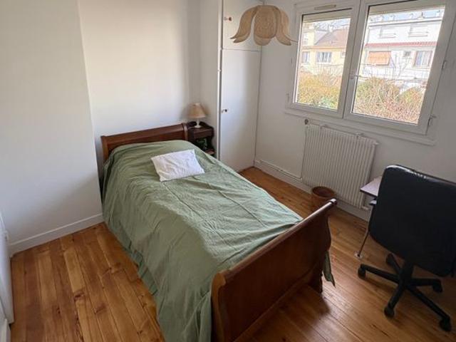 Maison 4 pièces, 80 m² à louer à Massy 91300