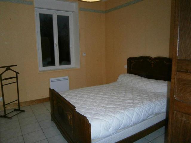 Maison 4 pièces, 80 m² à louer à Parnac 36170