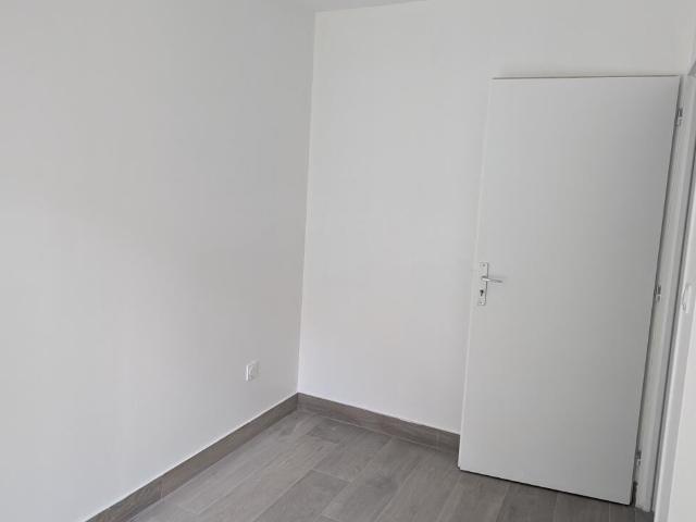 Maison 4 pièces, 80 m² à louer à Tarare 69170