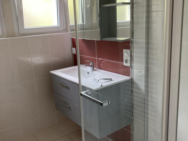 Maison 4 pièces, 80 m² à louer à Tulle 19000