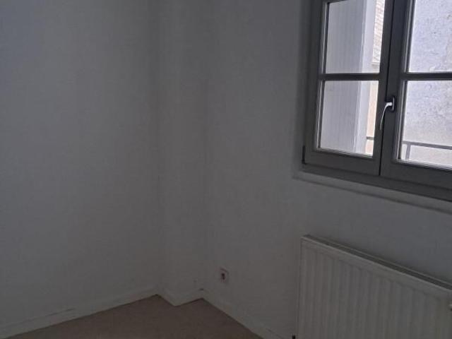 Maison 4 pièces, 80 m² à louer à Veigné 37250