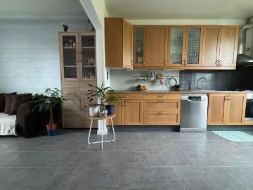 Maison 4 pièces 77 m²