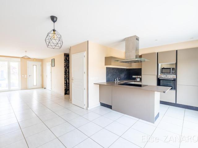 Maison 4 pièces 82 m²
