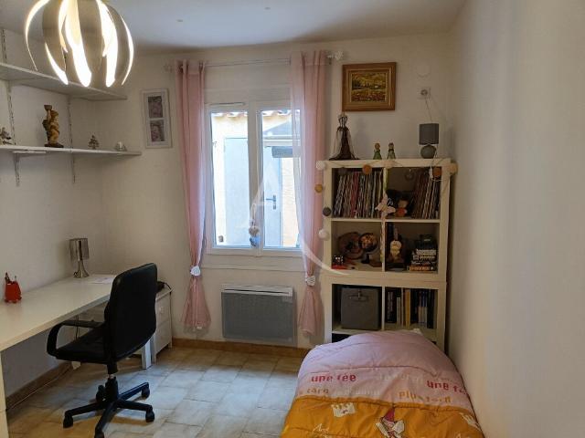 Maison 4 pièces, 82 m² à louer à La Crau 83260