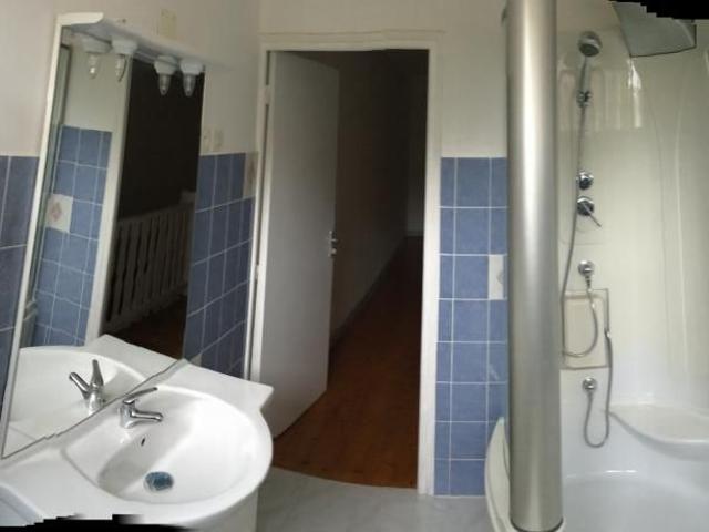 Maison 4 pièces, 82 m² à louer à Melle 79500