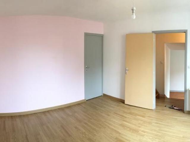 Maison 4 pièces, 82 m² à louer à Melle 79500