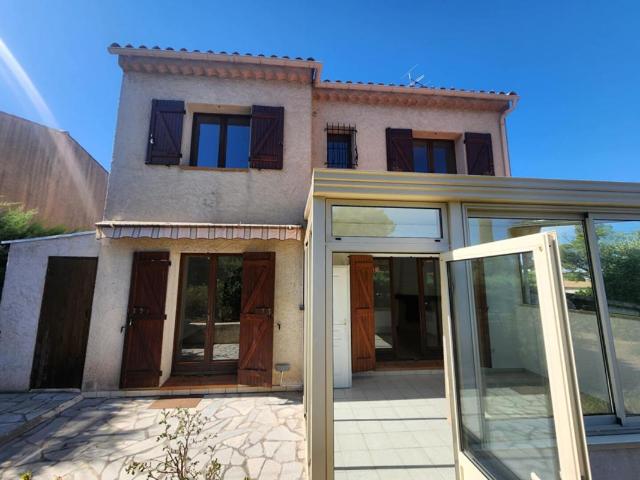 Maison 4 pièces, 82 m² à louer à Saint Raphaël 83700