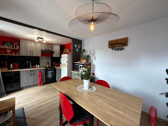 Maison 4 pièces, 82 m² à louer à Patay 45310