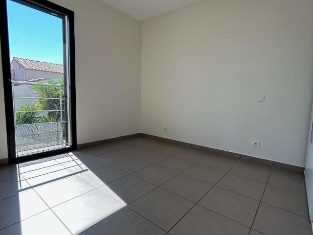 Maison 4 pièces, 82 m² à louer à Perpignan 66000