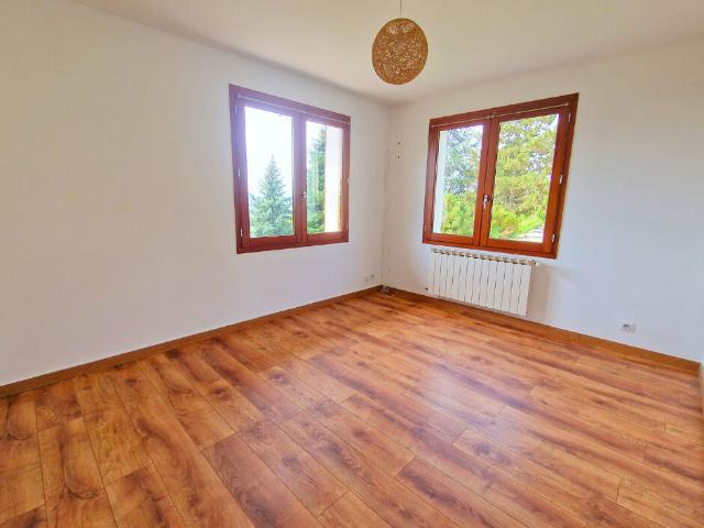 Maison 4 pièces, 83 m² à louer à Colombe 38690