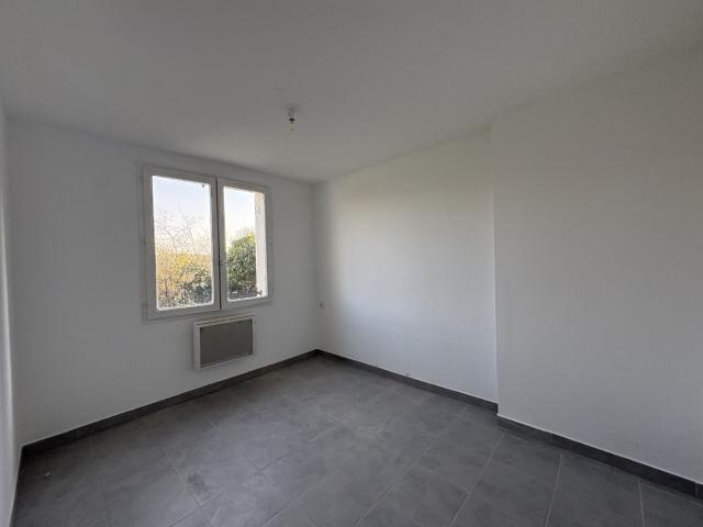 Villa T4 + dépendance Belcodène