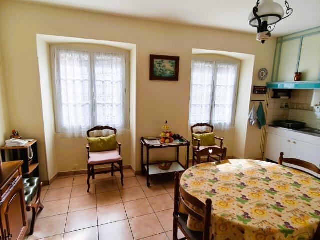 Maison 4 pièces 84 m²