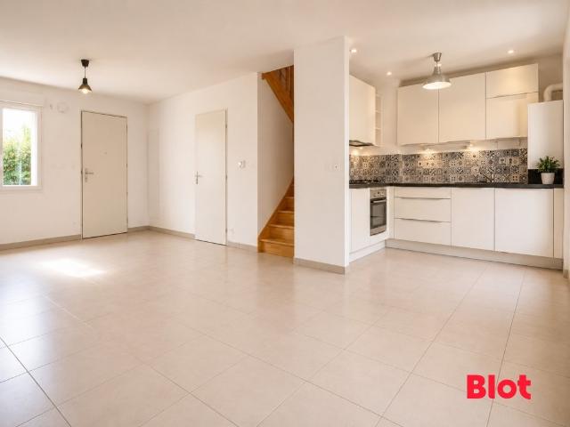Maison 4 pièces 84 m²
