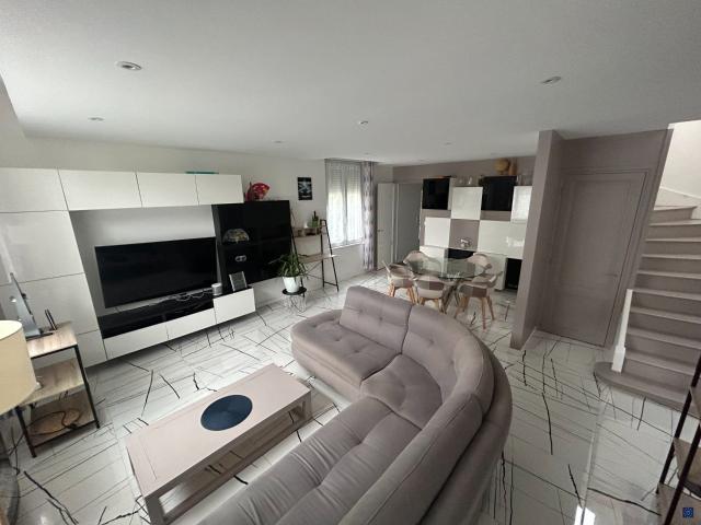 Maison 4 pièces 84 m²