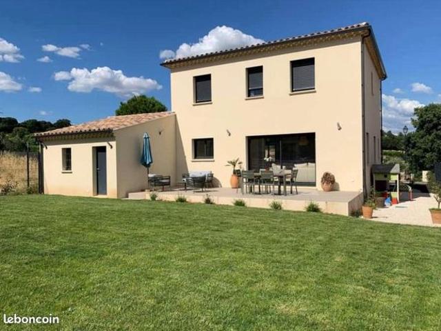 Maison 4 pièces 84 m²