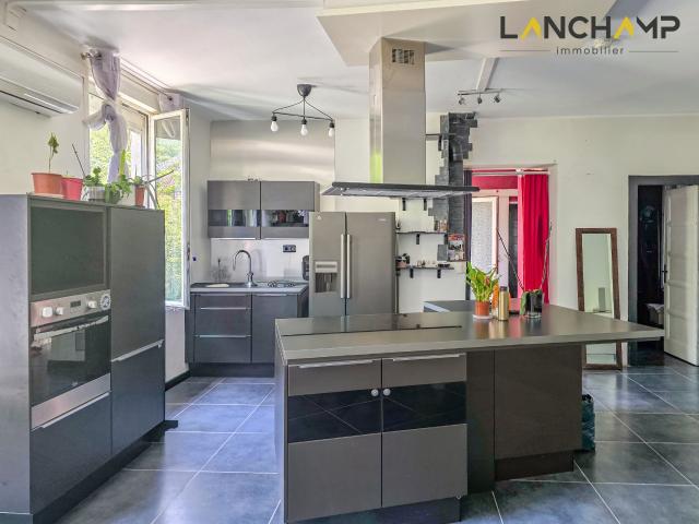 Appartement 4 pièces 84 m²