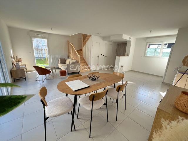 Maison 4 pièces 84 m²