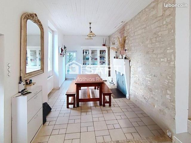 Maison 4 pièces 85 m²