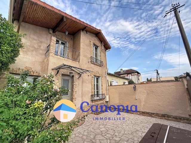 Maison 4 pièces 85 m²