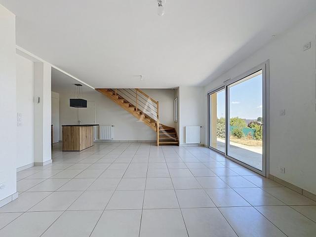 Maison 4 pièces, 85 m² à louer à Château Gontier sur Mayenne 53200