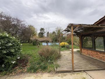 Maison 4 pièces, 85 m² à louer à Roquefort 47310