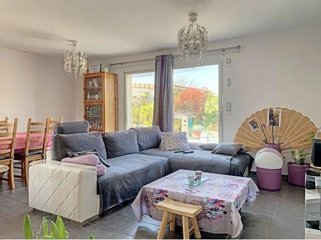 Maison 4 pièces, 85 m² à louer à Vayres 33870