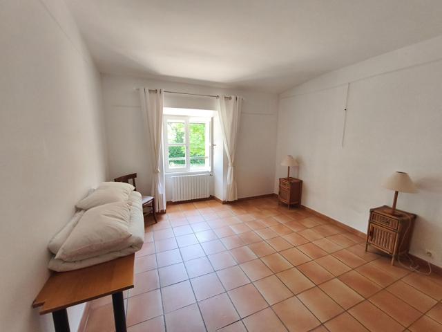 Maison 4 pièces, 86 m² à louer à Aix en Provence 13540