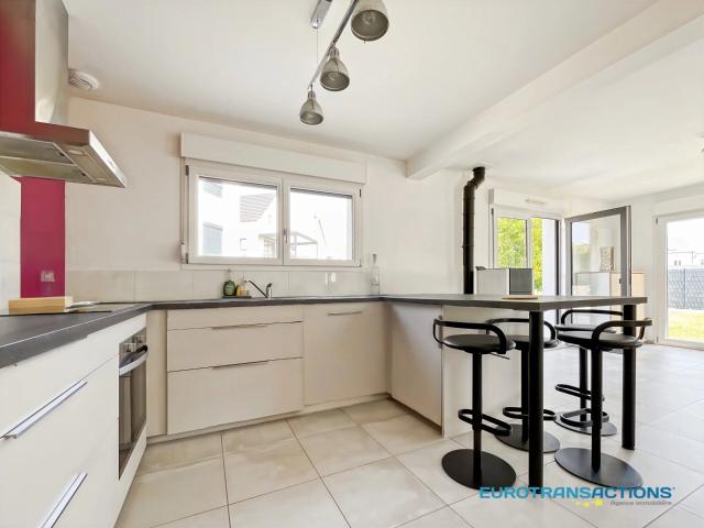Maison 4 pièces, 86 m² à louer à Schœnenbourg 67250